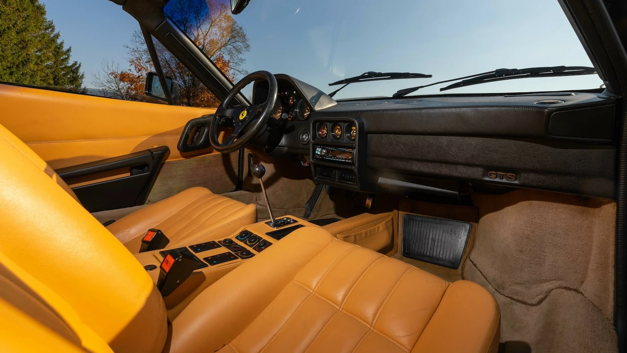 1989 Ferrari 328 GTS - Image 28 of 31