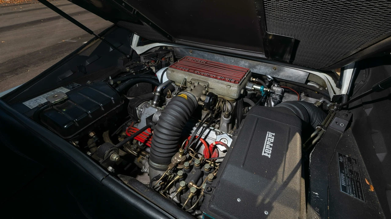 1989 Ferrari 328 GTS - Image 7 of 31