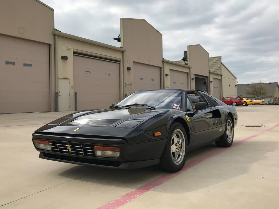 1989 Ferrari 328 GTS - Image 2 of 31