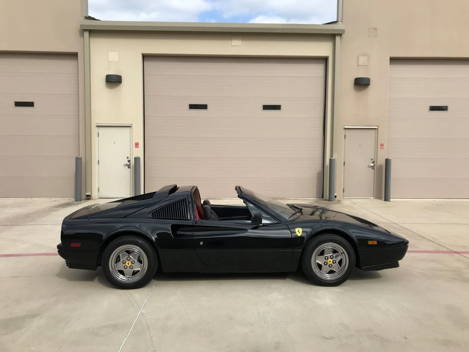 1989 Ferrari 328 GTS - Image 24 of 31
