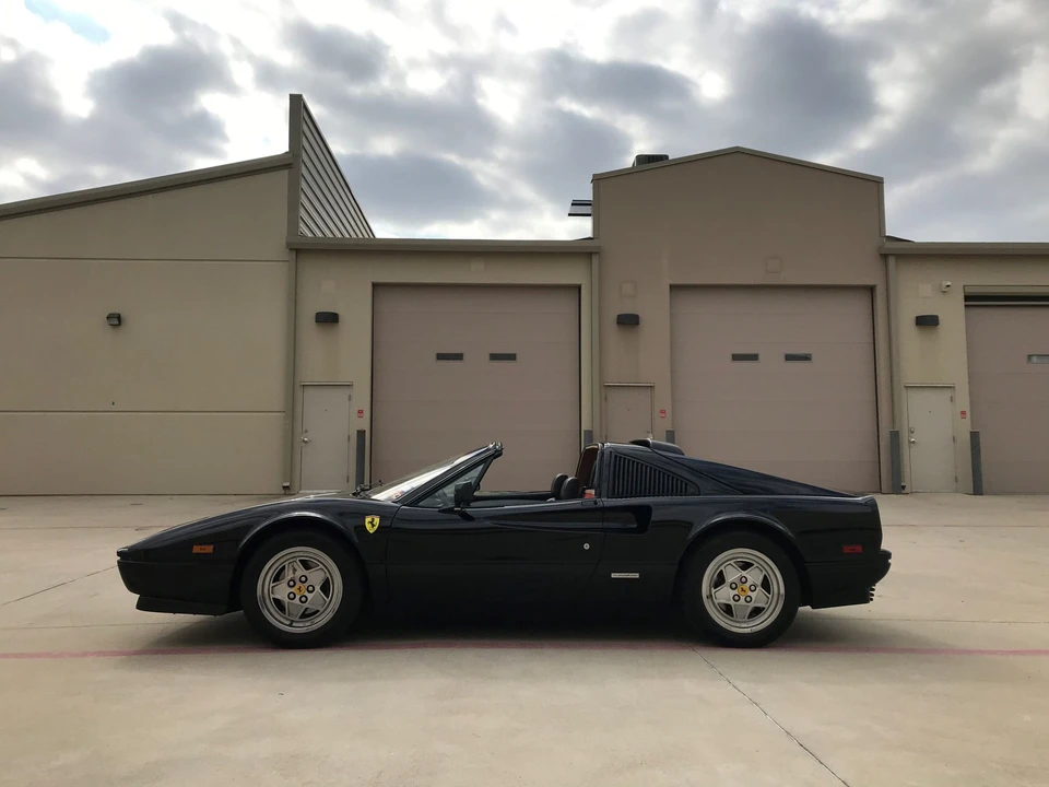 1989 Ferrari 328 GTS - Image 8 of 31