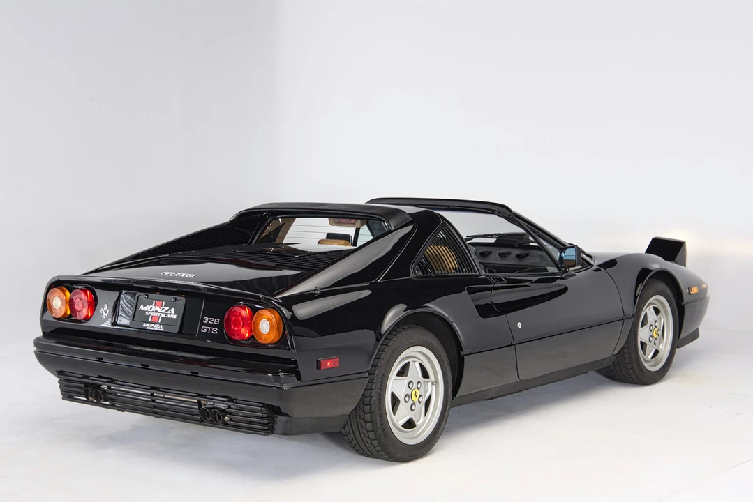 1989 Ferrari 328 GTS - Image 14 of 31