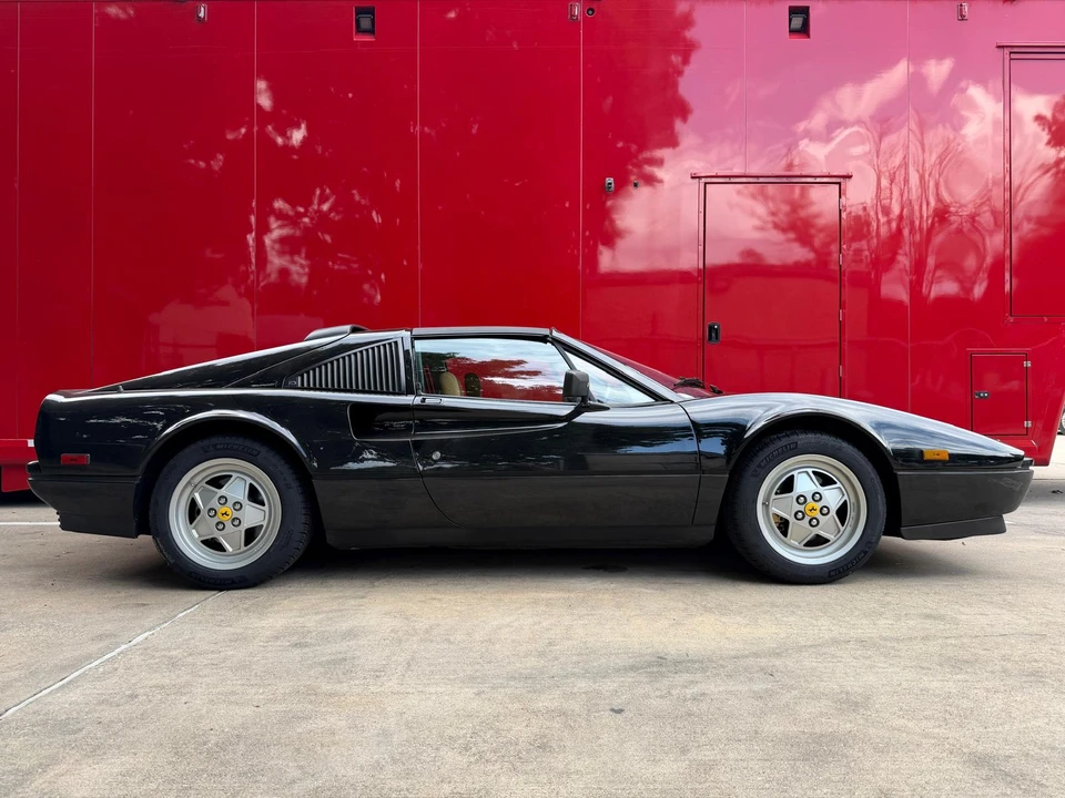 1989 Ferrari 328 GTS - Image 27 of 31
