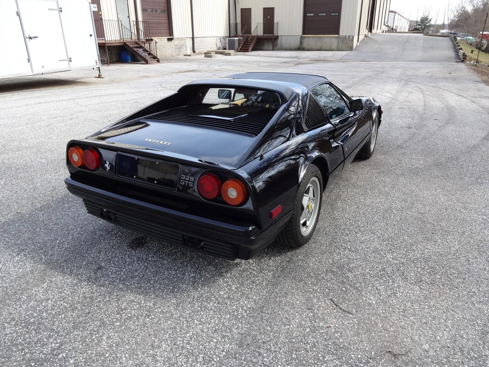 1989 Ferrari 328 GTS - Image 6 of 31