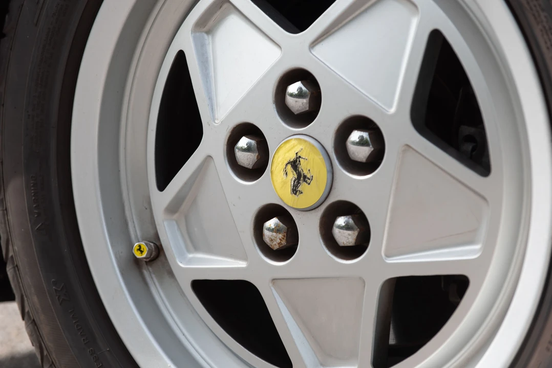 1989 Ferrari 328 GTS - Image 11 of 31
