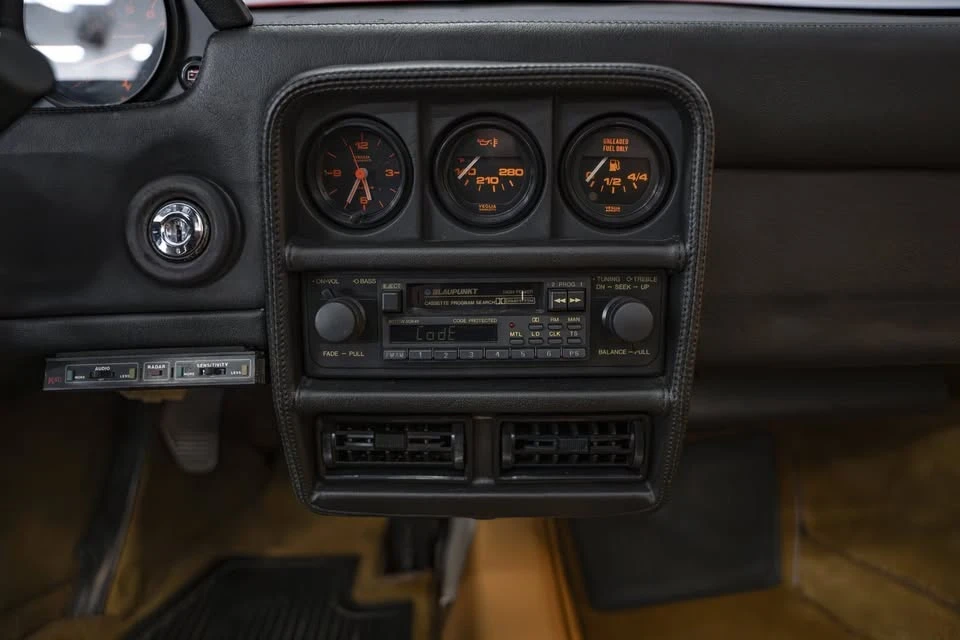 1989 Ferrari 328 GTS - Image 16 of 20