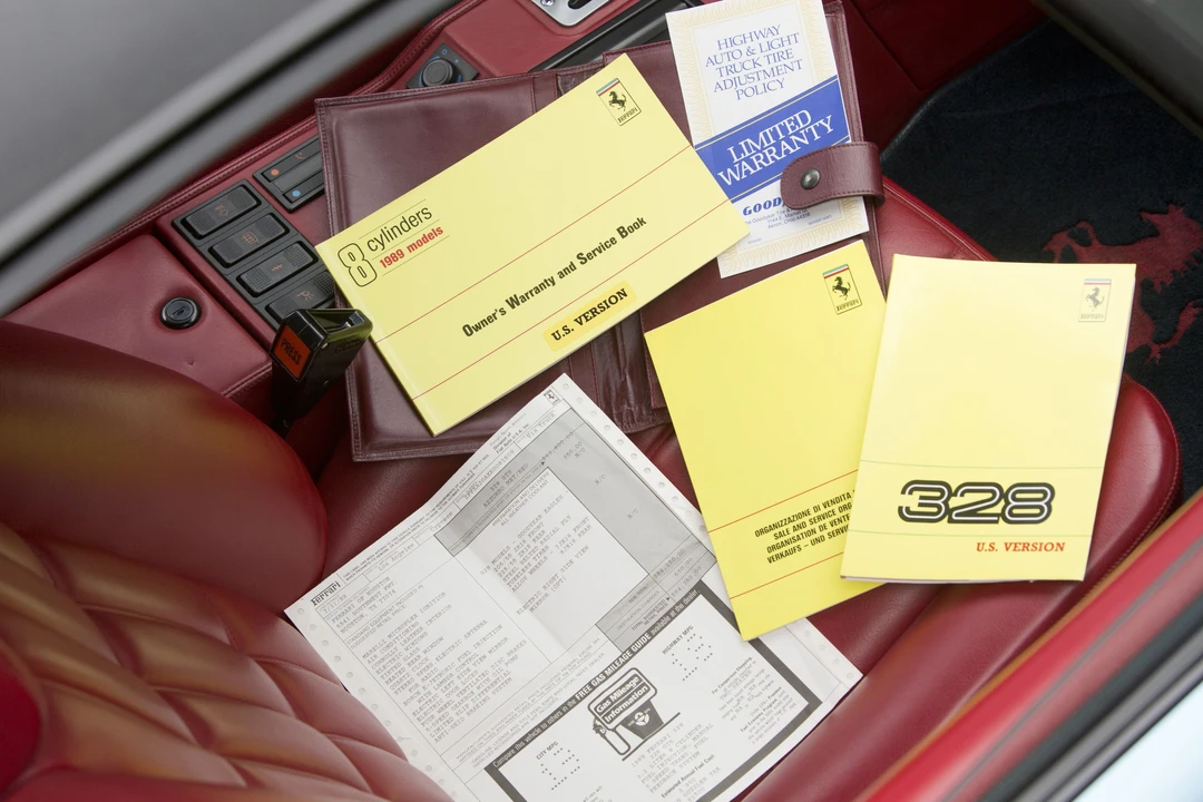 1989 Ferrari 328 GTS - Image 18 of 31