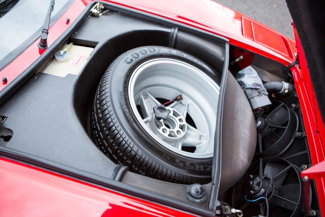1989 Ferrari 328 GTS - Image 6 of 23