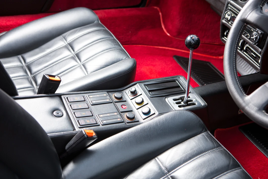 1989 Ferrari 328 GTS - Image 9 of 23