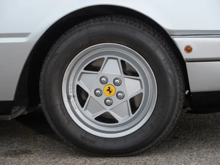 1989 Ferrari 412 - Image 10 of 11