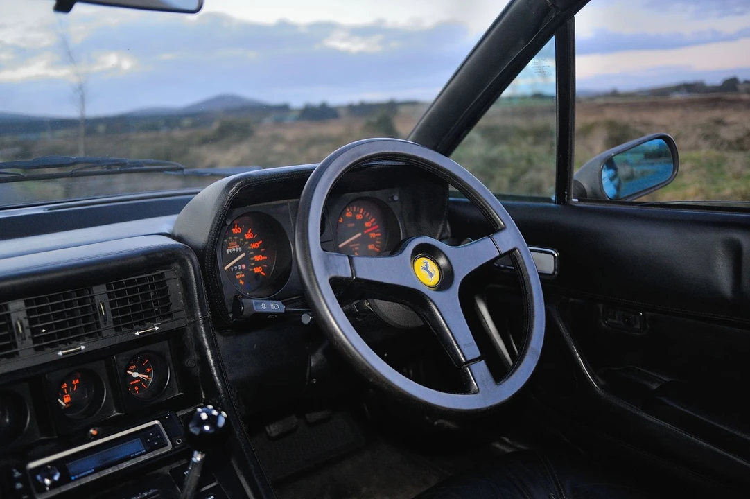 1989 Ferrari 412 - Image 11 of 12