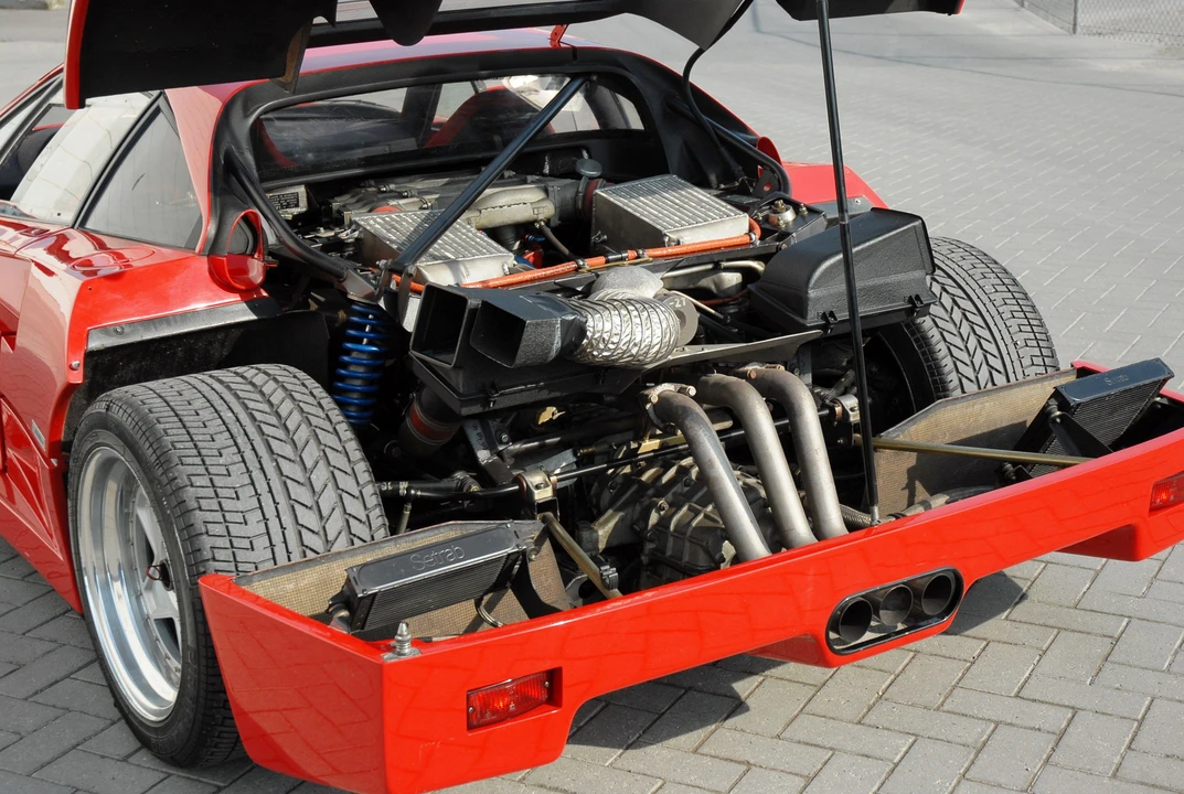 1989 Ferrari F40 - Image 9 of 13