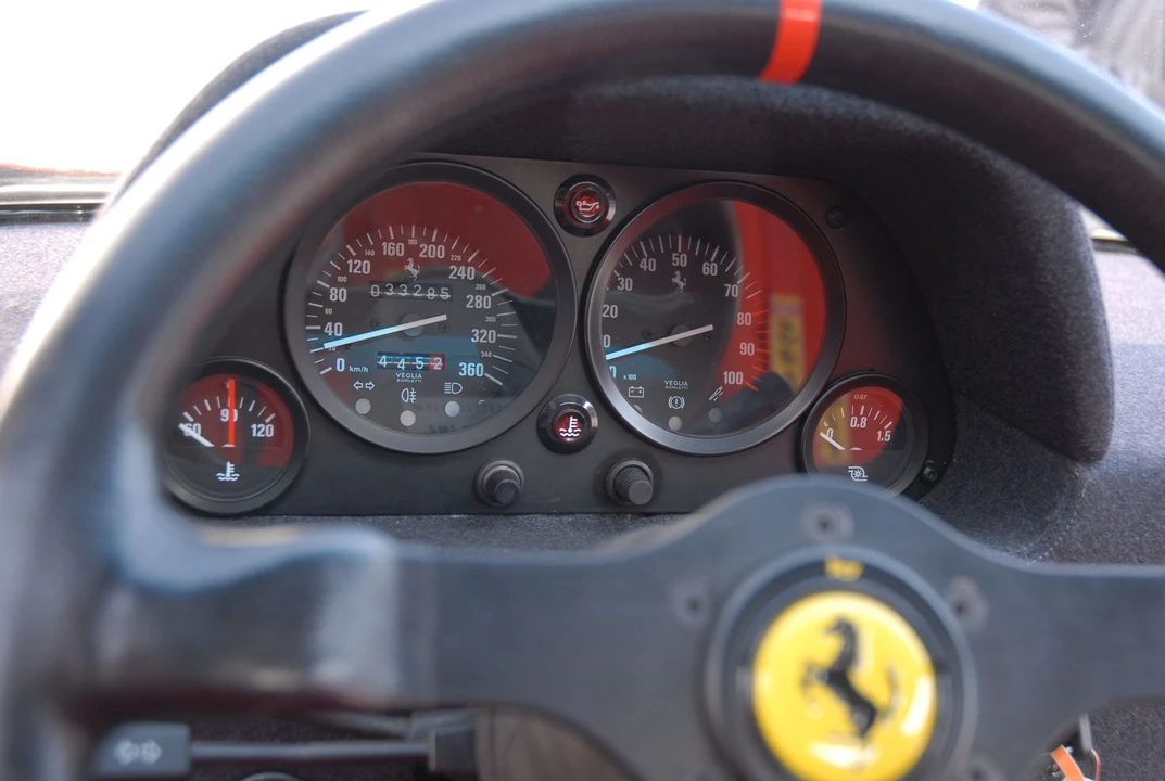 1989 Ferrari F40 - Image 10 of 13