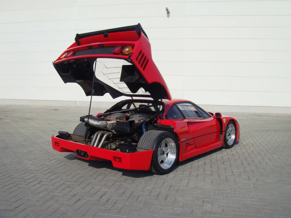 1989 Ferrari F40 - Image 3 of 13