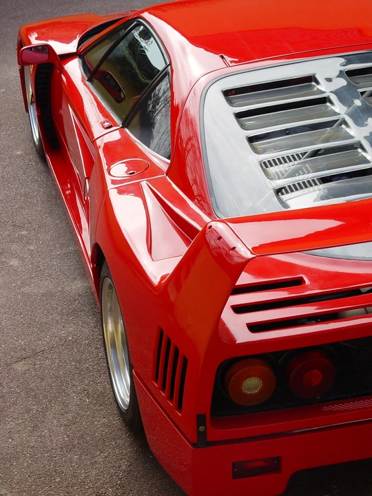 1989 Ferrari F40 - Image 2 of 2
