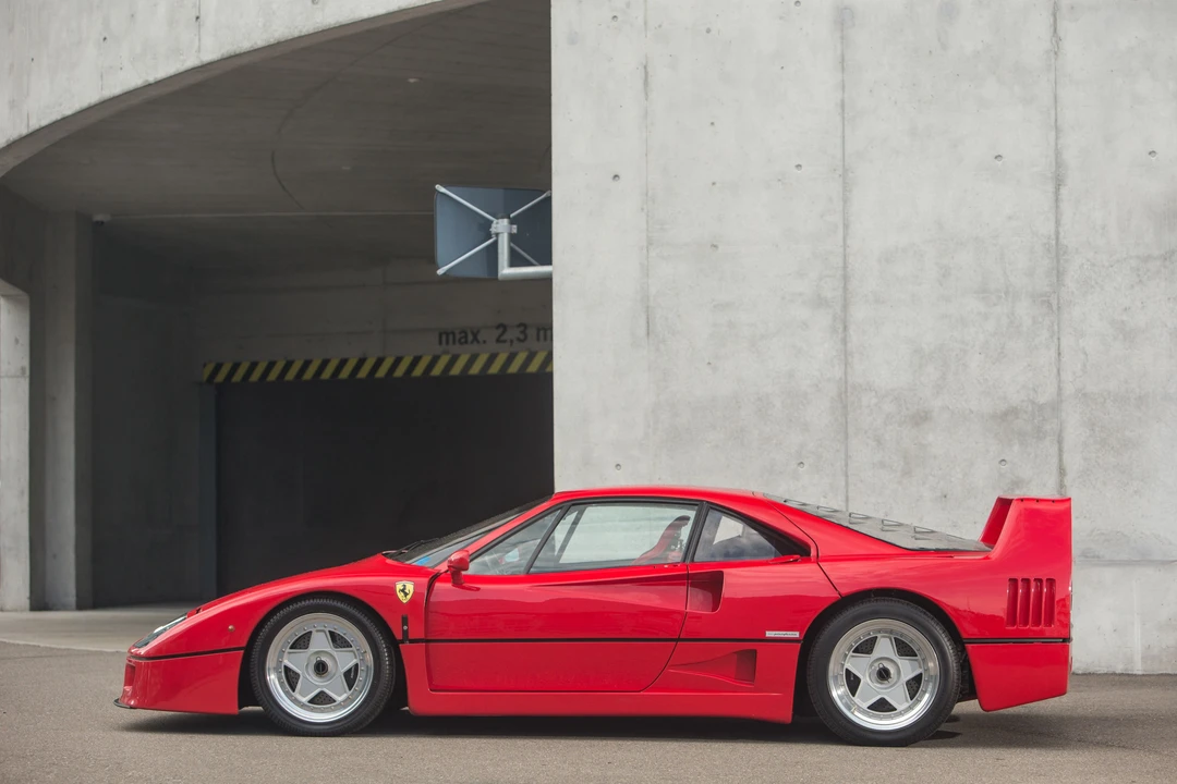 1989 Ferrari F40 - Image 7 of 17