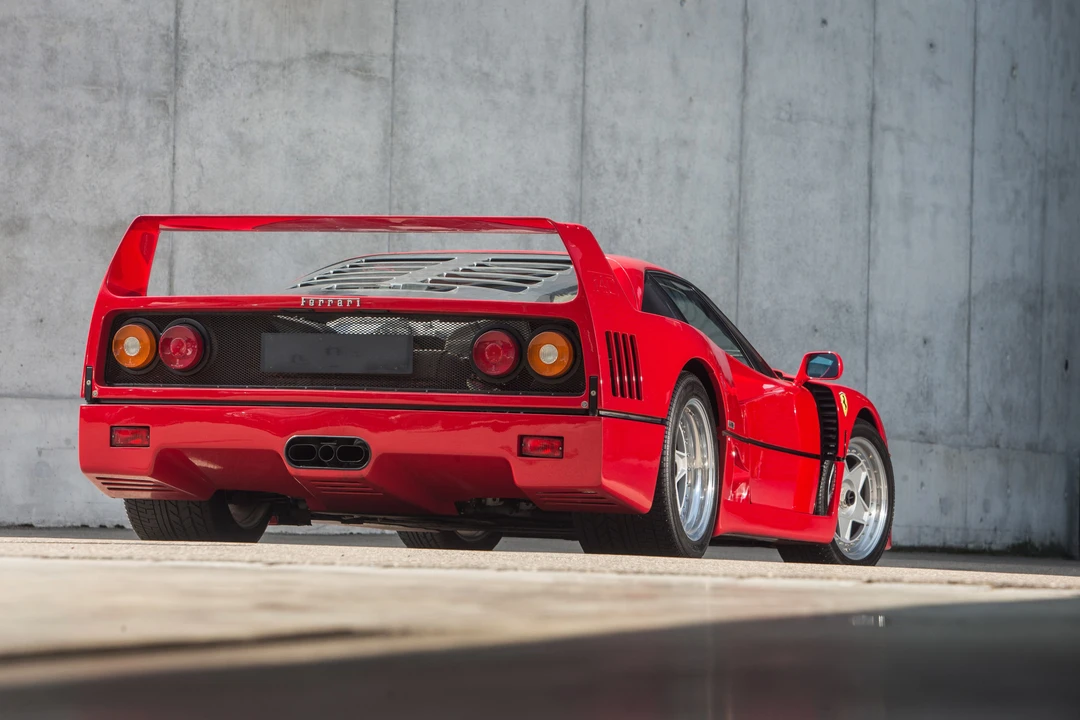 1989 Ferrari F40 - Image 4 of 17
