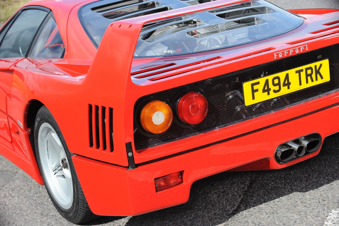 1989 Ferrari F40 - Image 20 of 29