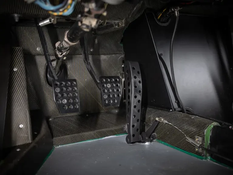 1989 Ferrari F40 - Image 30 of 31
