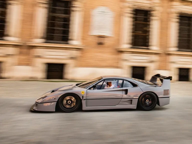 1989 Ferrari F40 - Image 8 of 31