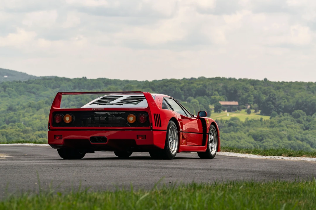 1989 Ferrari F40 - Image 27 of 31