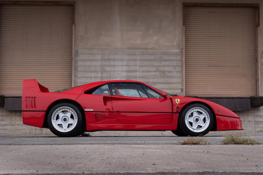1989 Ferrari F40 - Image 5 of 31