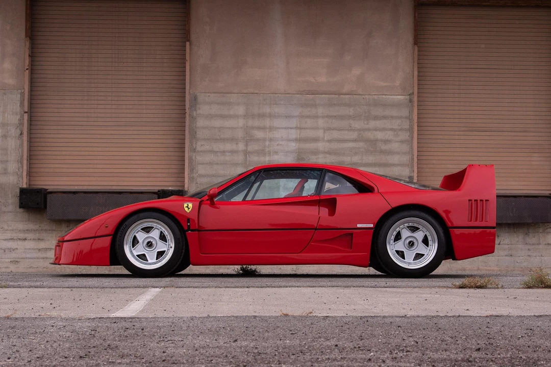 1989 Ferrari F40 - Image 9 of 31