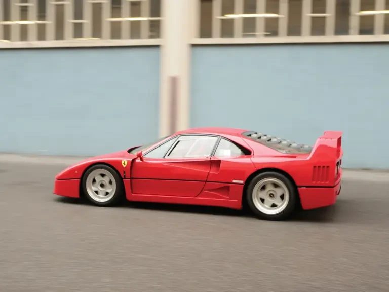 1989 Ferrari F40 - Image 16 of 17