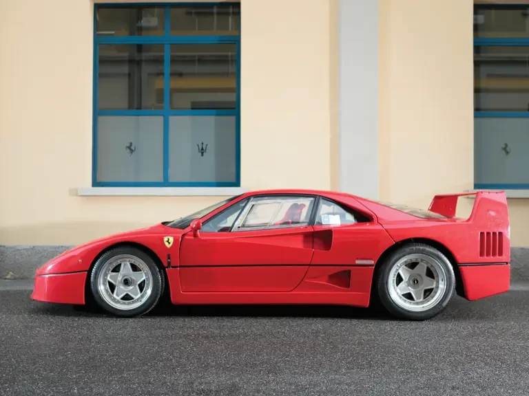1989 Ferrari F40 - Image 6 of 17