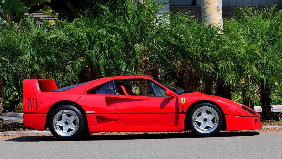 1989 Ferrari F40 - Image 2 of 12