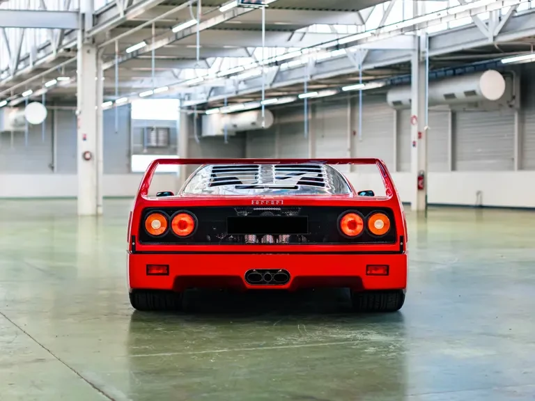1989 Ferrari F40 - Image 9 of 31