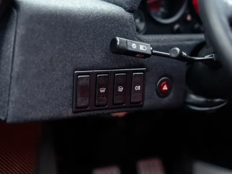 1989 Ferrari F40 - Image 21 of 31