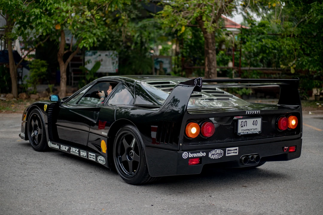 1989 Ferrari F40 - Image 5 of 31