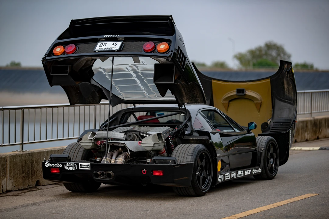 1989 Ferrari F40 - Image 23 of 31