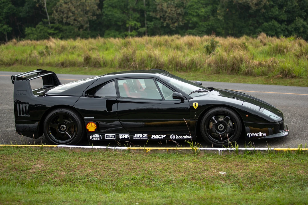 1989 Ferrari F40 - Image 18 of 31