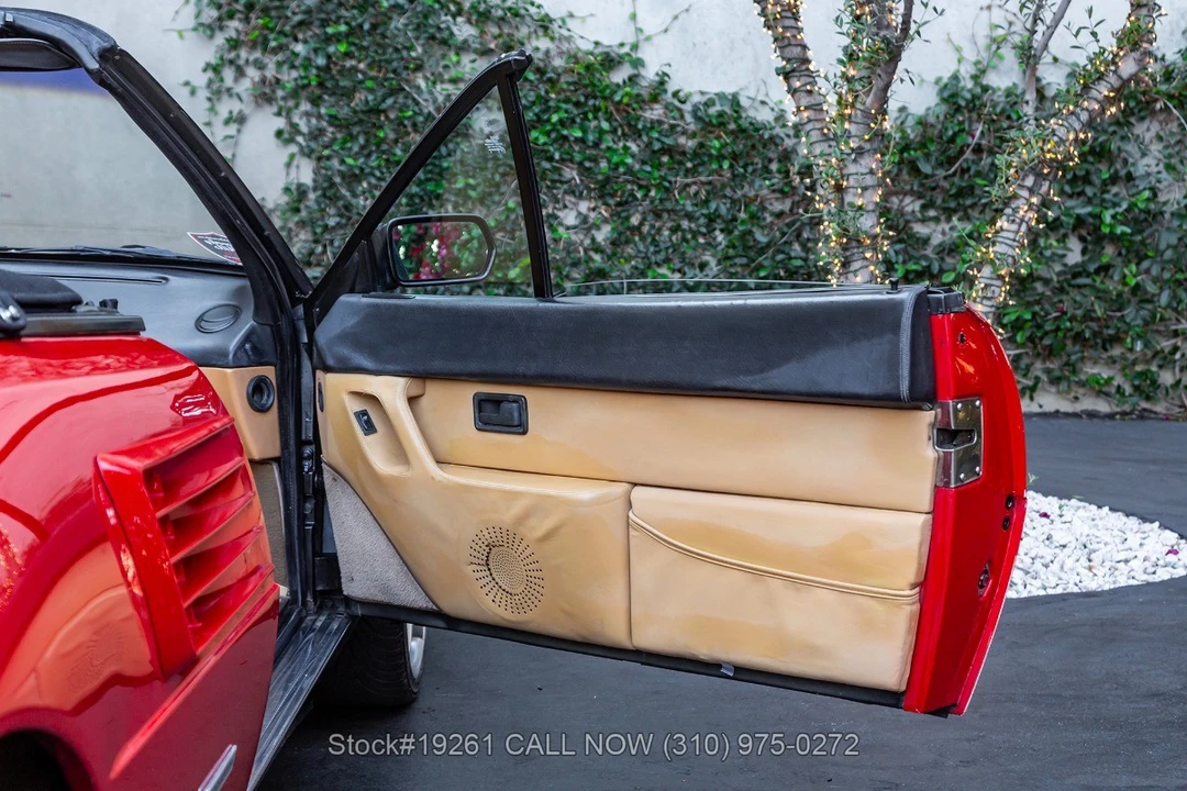 1989 Ferrari Mondial 3.2 - Image 29 of 31