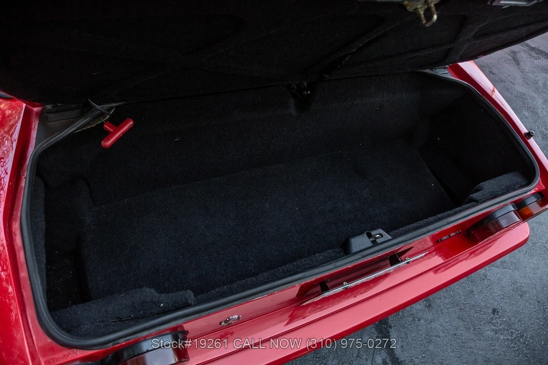 1989 Ferrari Mondial 3.2 - Image 30 of 31