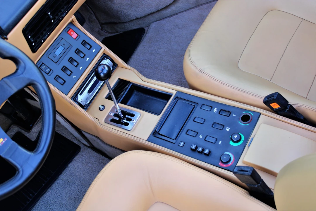 1989 Ferrari Mondial t - Image 24 of 31