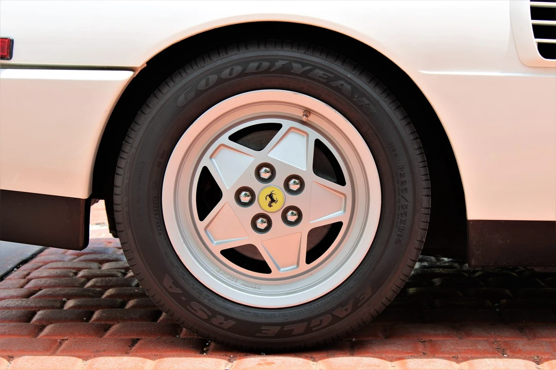 1989 Ferrari Mondial t - Image 15 of 31