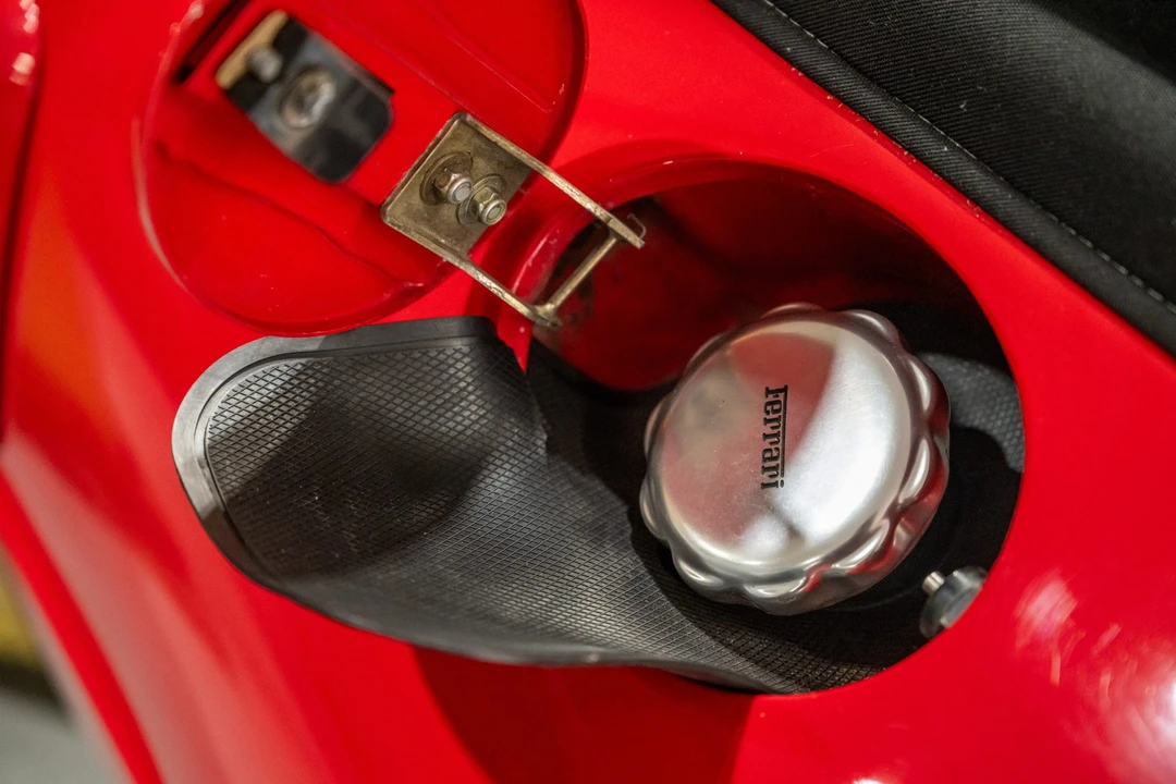 1989 Ferrari Mondial t - Image 29 of 31