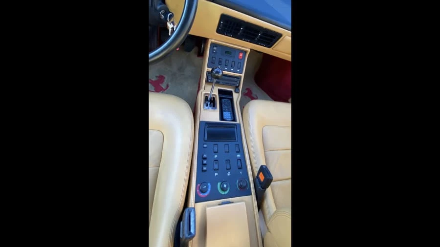 1989 Ferrari Mondial t - Image 6 of 7
