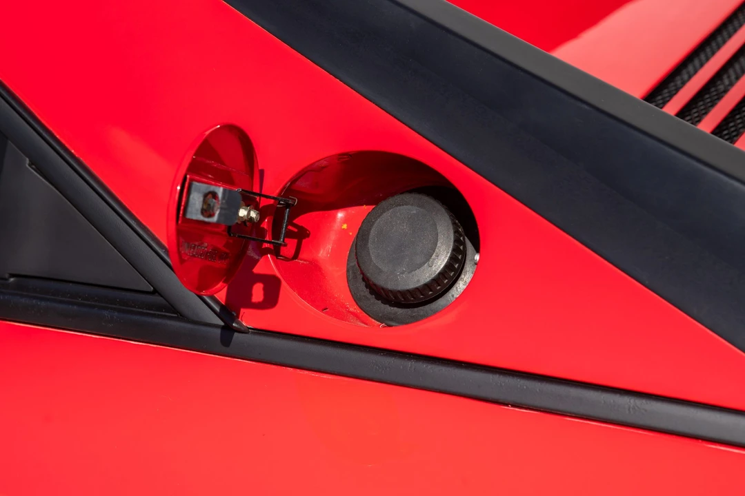 1989 Ferrari Mondial t - Image 31 of 31