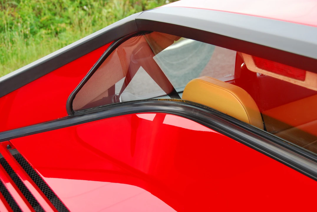 1989 Ferrari Mondial t - Image 30 of 31