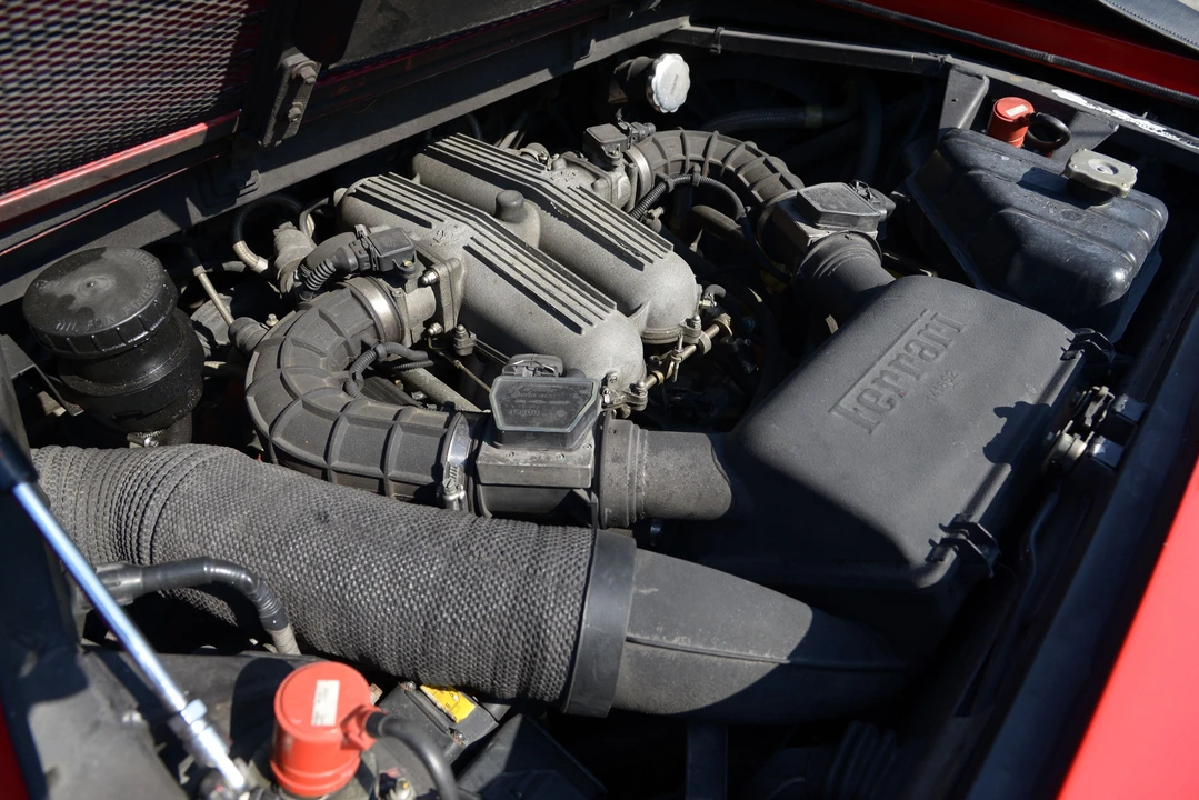 1989 Ferrari Mondial 3.2 - Image 14 of 20