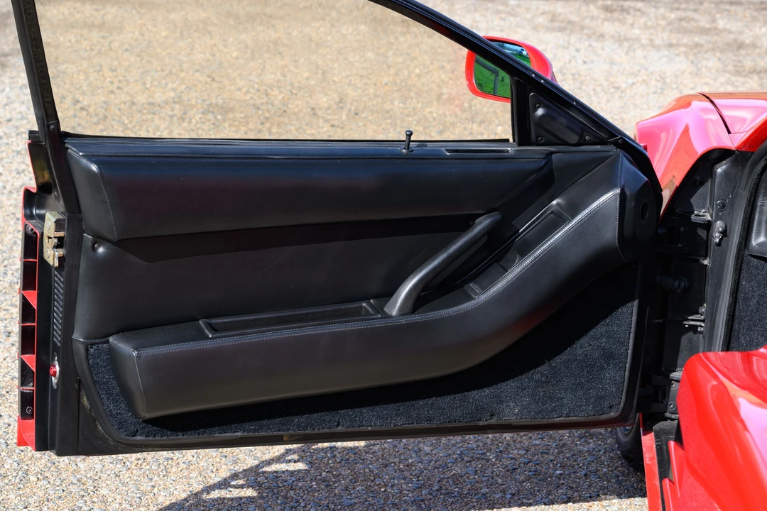 1989 Ferrari Testarossa - Image 27 of 31