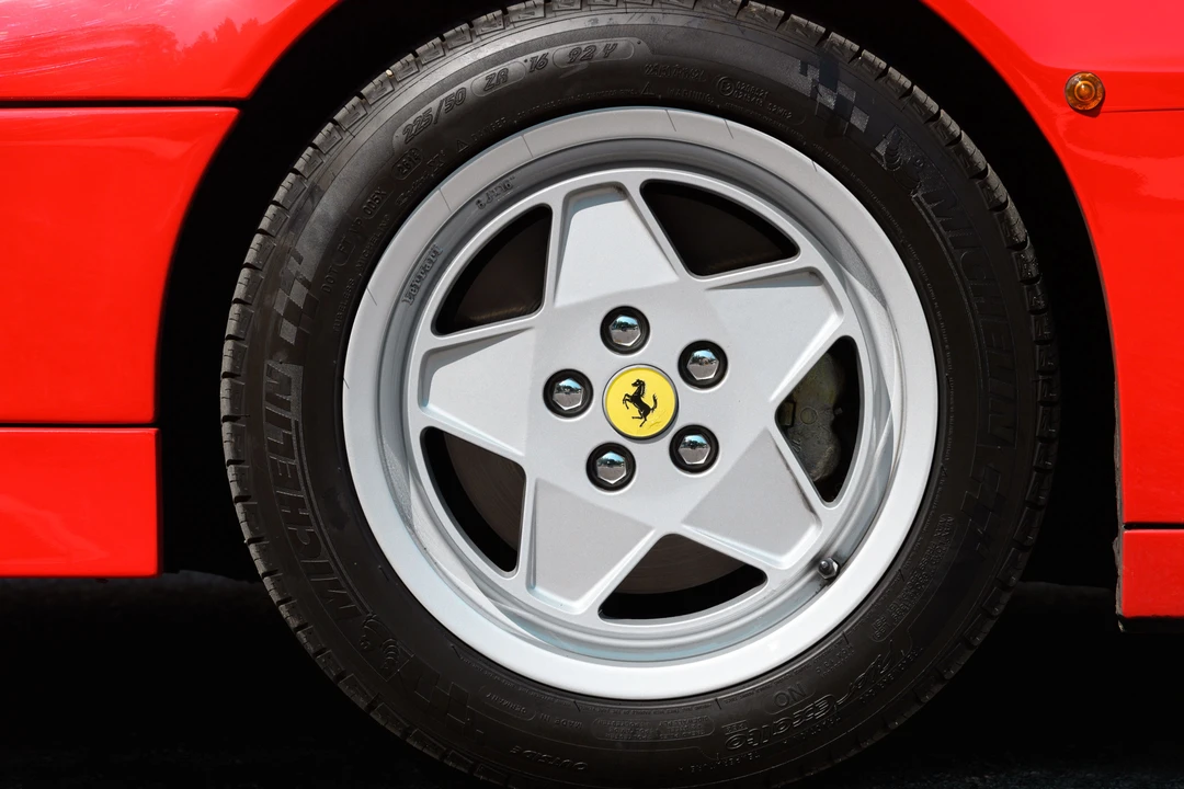 1989 Ferrari Testarossa - Image 11 of 31