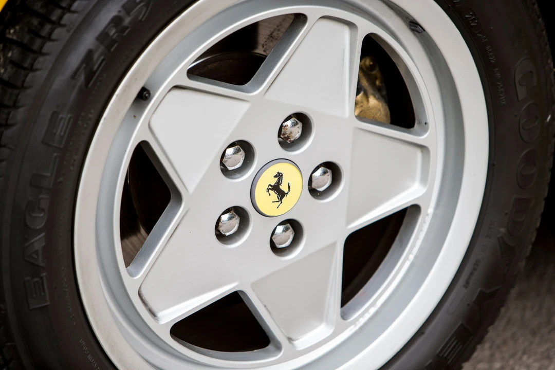 1989 Ferrari Testarossa - Image 20 of 31