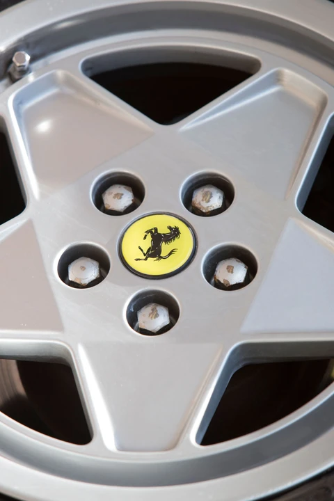 1989 Ferrari Testarossa - Image 14 of 27