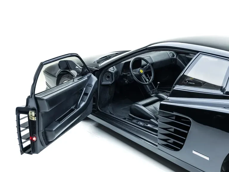 1989 Ferrari Testarossa - Image 16 of 31