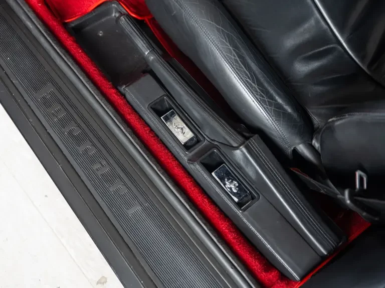 1989 Ferrari Testarossa - Image 27 of 31